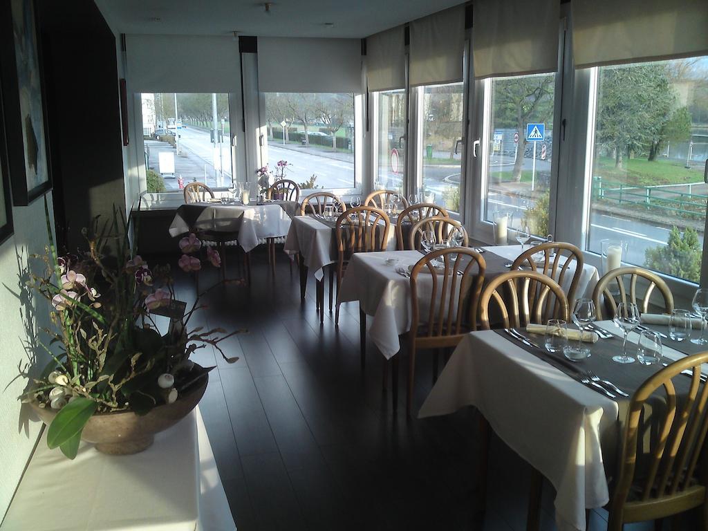 Auberge Du Chateau Stadtbredimus Εξωτερικό φωτογραφία